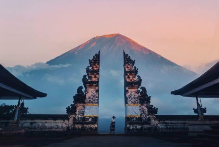 Excursion au mont Agung au lever du soleil