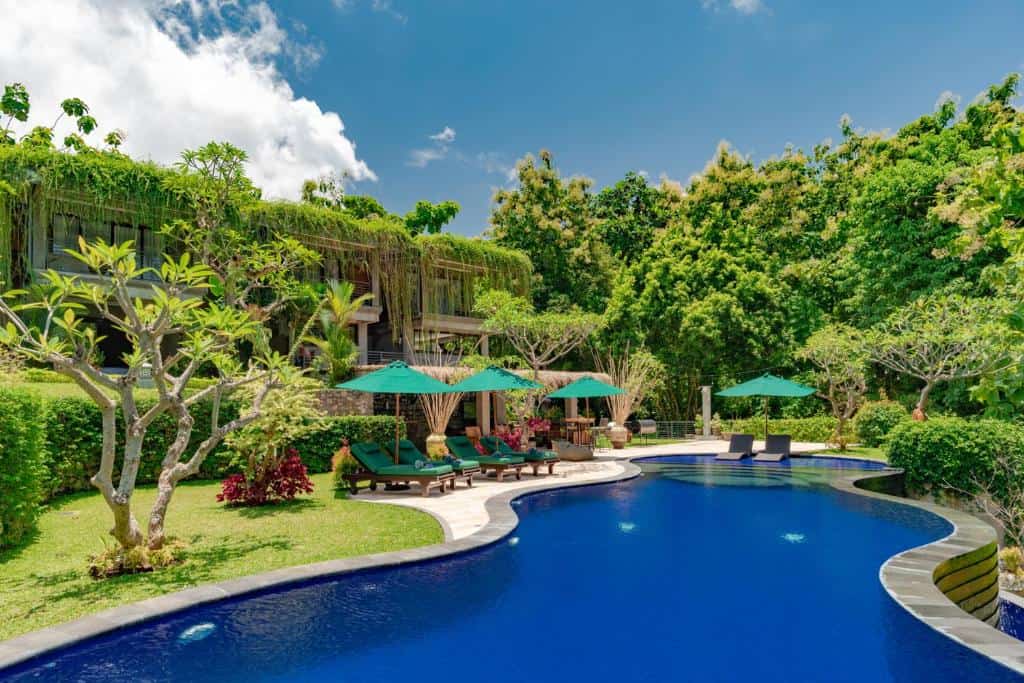 alamanda lovina resort