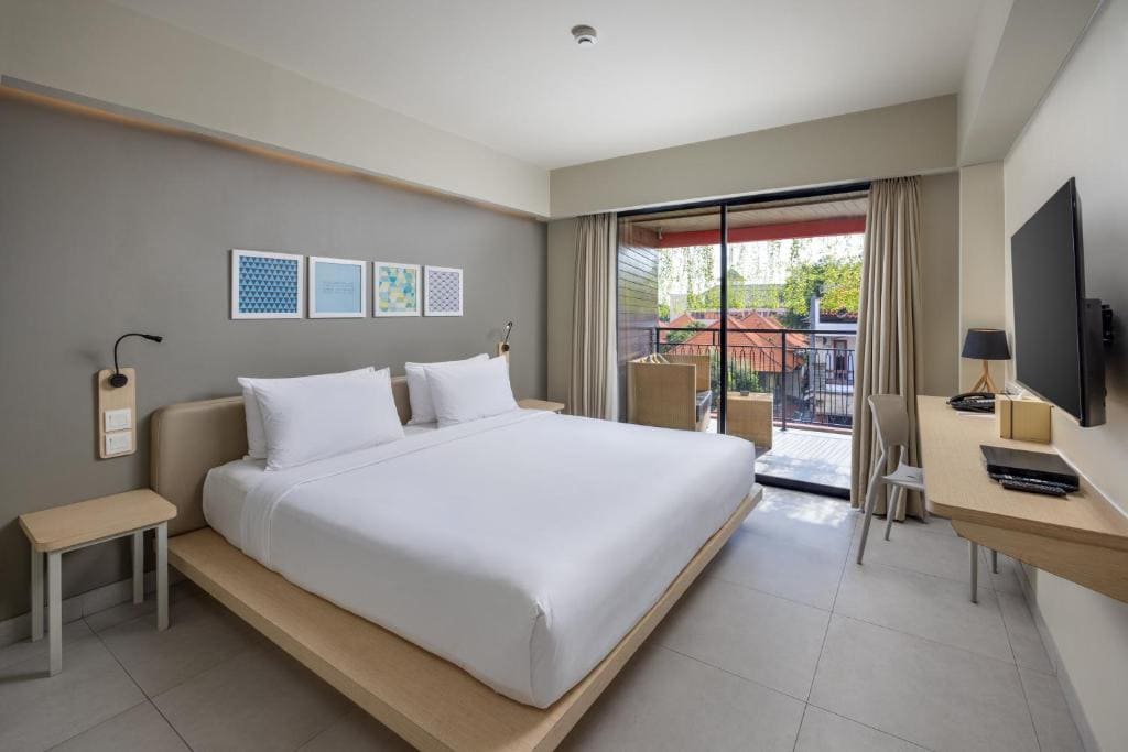 sevn legian kuta sevn legian kuta