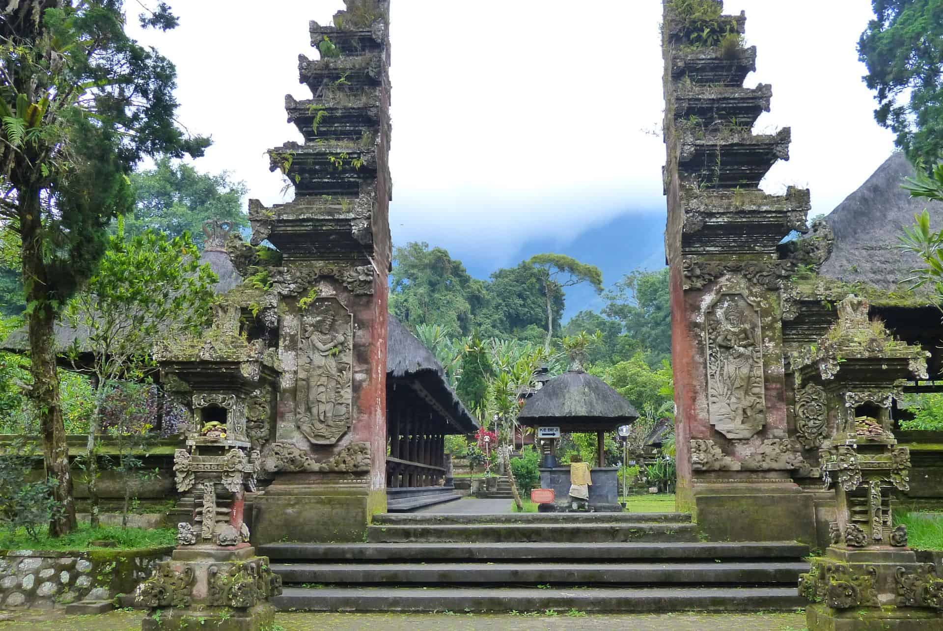 pura luhur batukaru centre