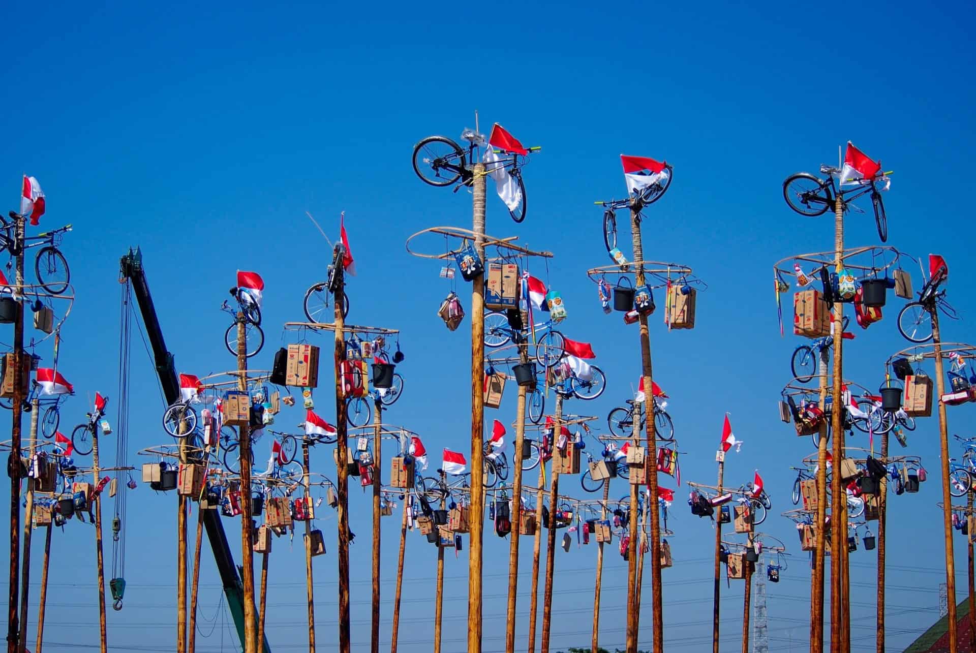 panjat pinang fetes et jours feries bali