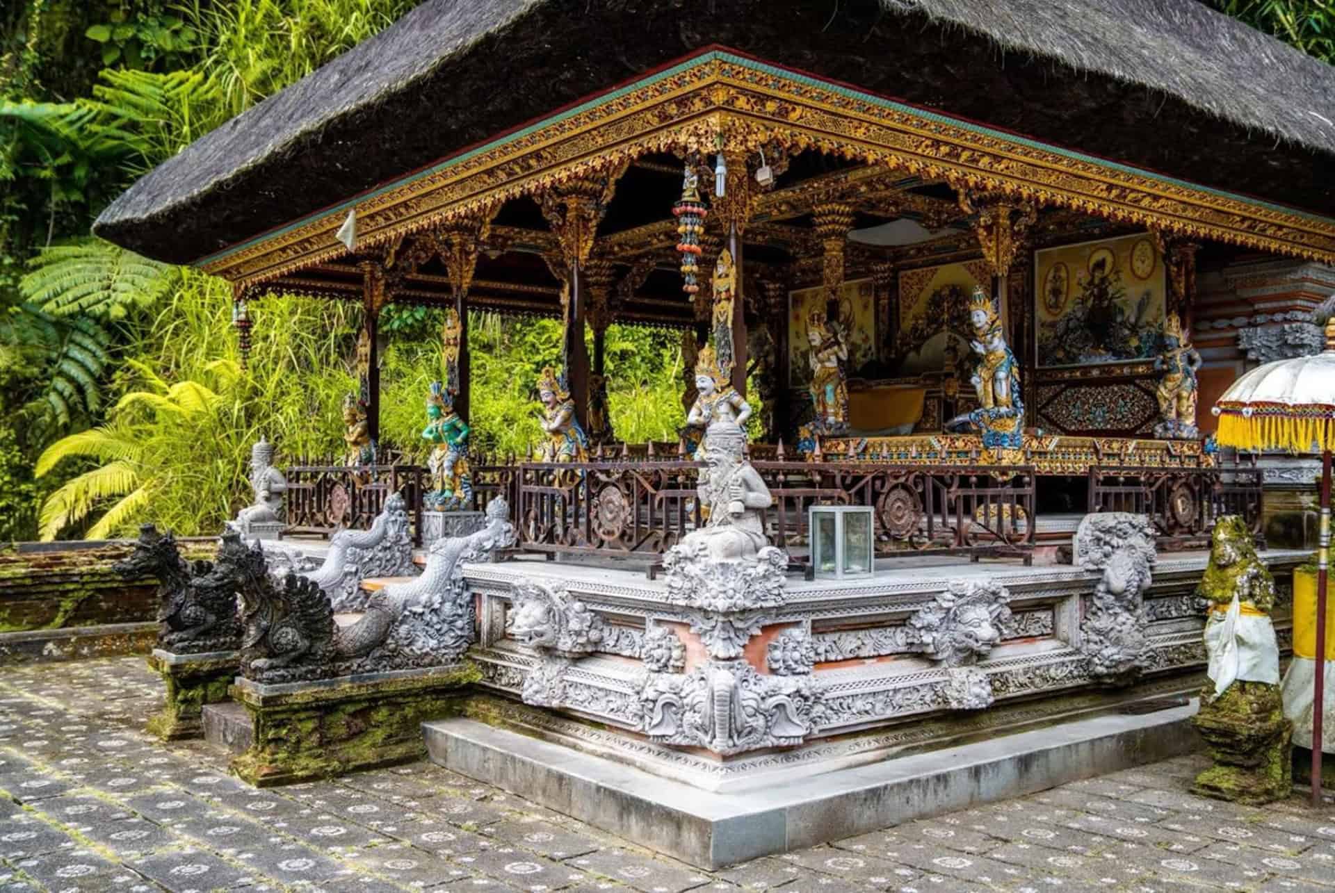 visite guidee gunung kawi