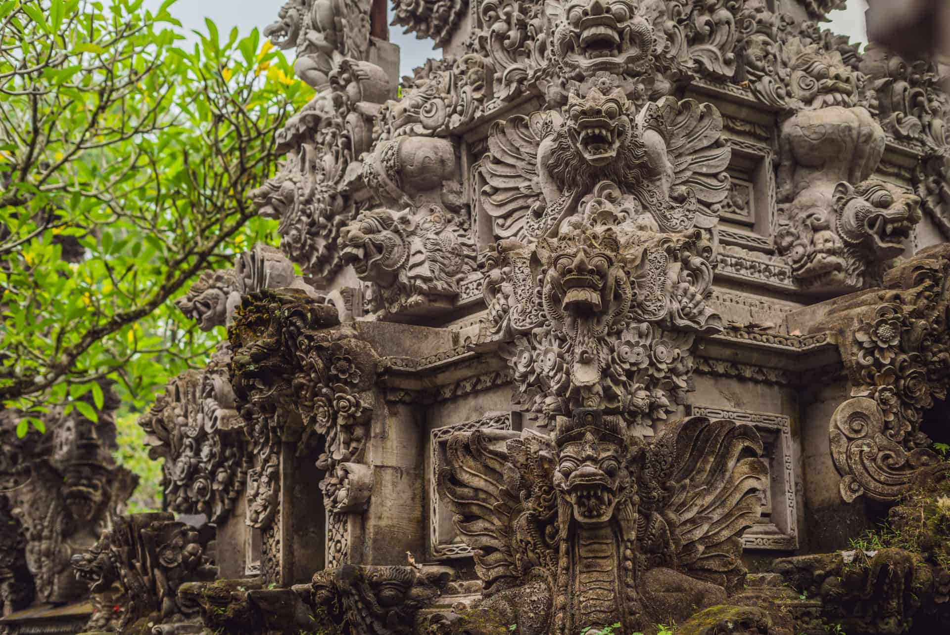 sculpture temple